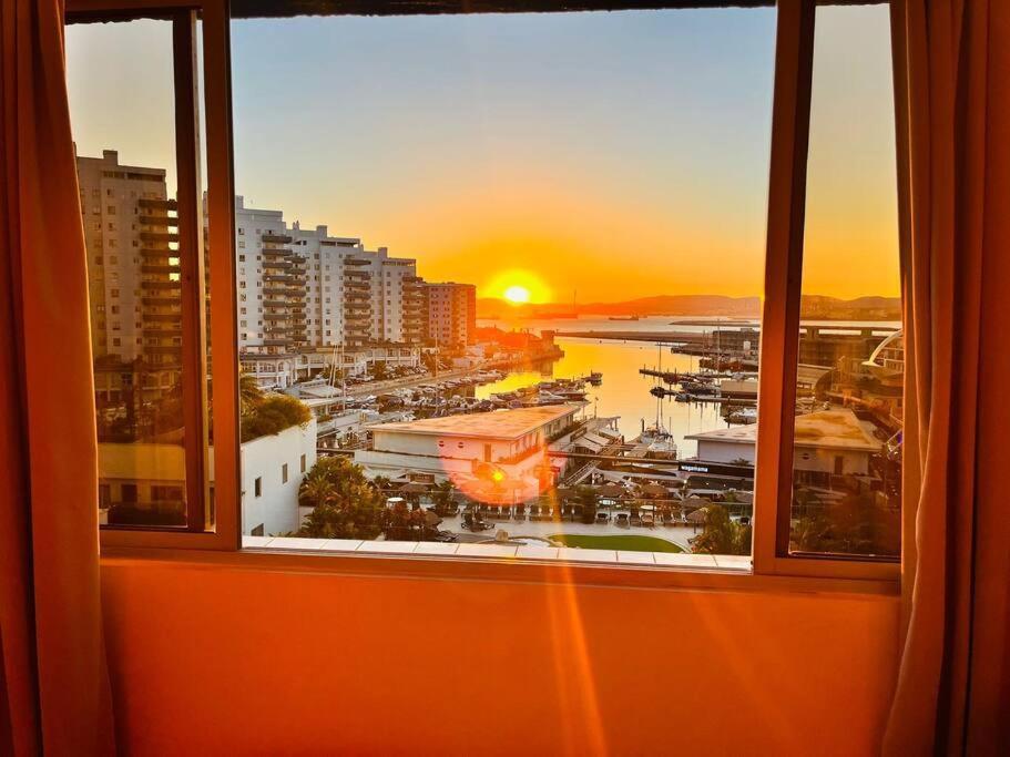 The Rock Retreat - Gibraltar公寓 外观 照片